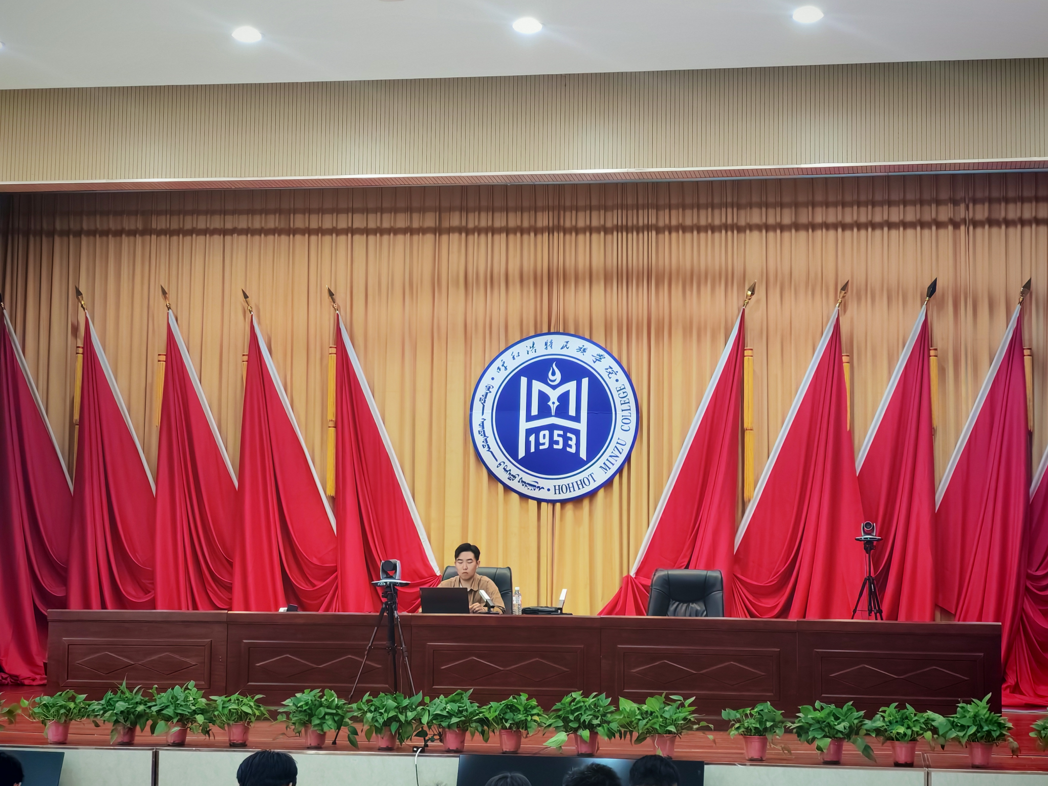 胜天堂际-胜天平台「成绩优美生涯」