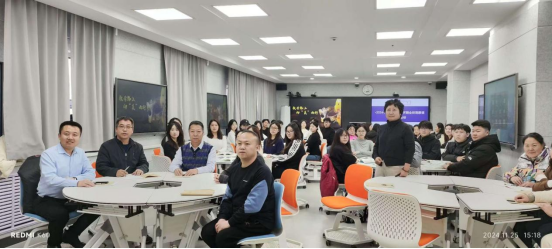 双虎副校长深入课堂观摩，，，，，，助推教育教学质量提升