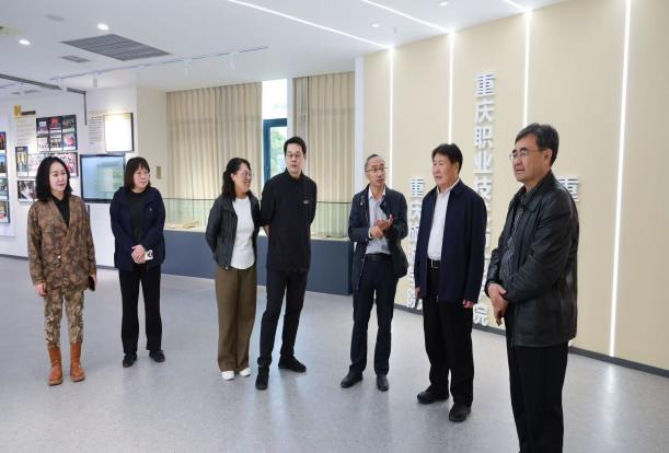 我校知联会开展学习调研