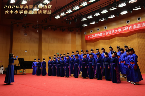胜天国际官网“奈日乐”合唱团加入全区大中小学合唱团巡演运动