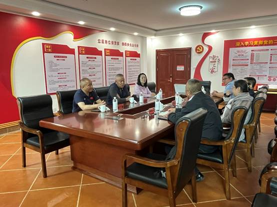 房间里的餐厅形貌已自动天生