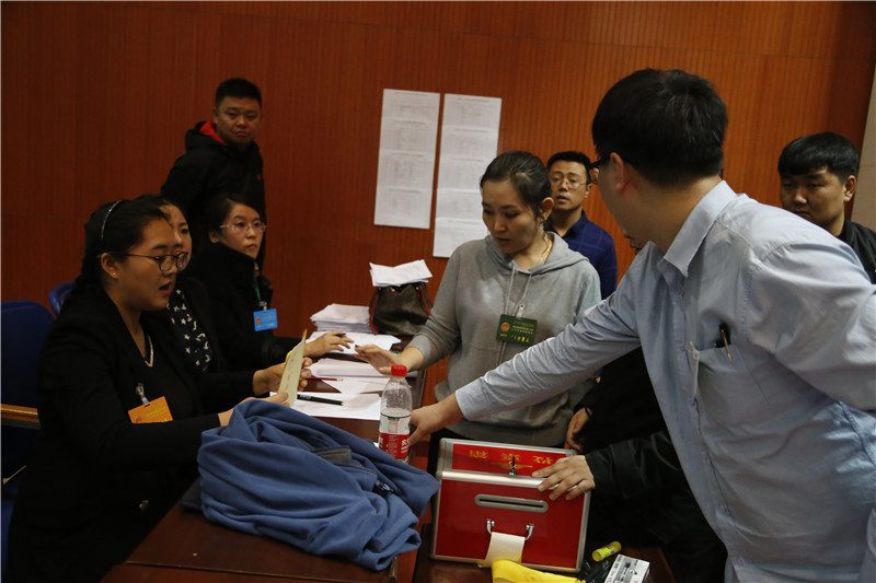 胜天堂际-胜天平台「成绩优美生涯」