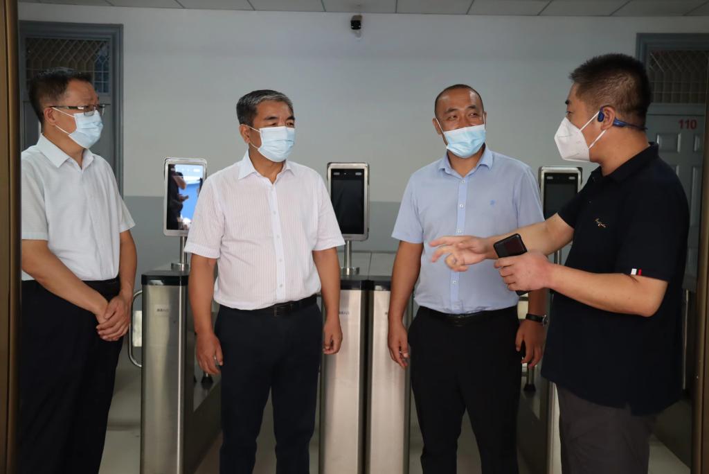 胜天堂际-胜天平台「成绩优美生涯」