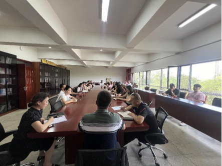 音乐与舞蹈学院召开新学期事情安排聚会