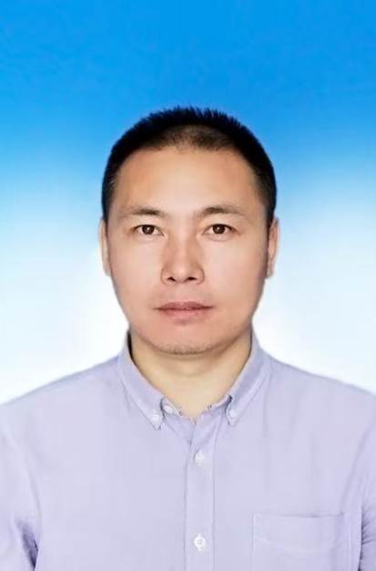 金罡小我私家简介